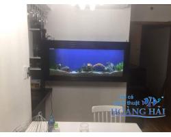 Hồ cá treo tường